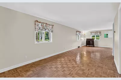 37 Chipaway Rd, Freetown, MA 02717 - Photo 8