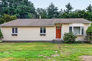 37 Chipaway Rd, Freetown, MA 02717 - Photo 1
