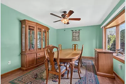 37 Chipaway Rd, Freetown, MA 02717 - Photo 4