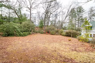 140 Pleasant St, Newton, MA 02459 - Photo 4