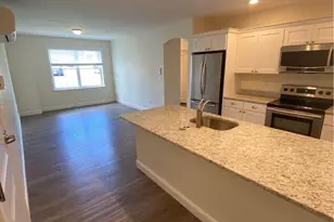 43 Saunders St, North Andover, MA 01845 - Photo 2