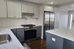 571 Quincy Shore Dr, Quincy, MA 02171 - Photo 6