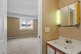 1508 Gorham St, Lowell, MA 01852 - Photo 14