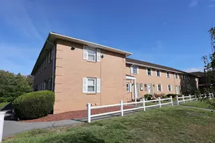 509 Elmwood Dr, Hudson, NH 03051 - Photo 1