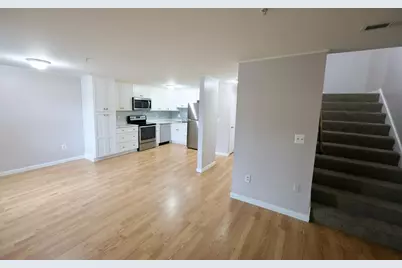 509 Elmwood Dr #509, Hudson, NH 03051 - Photo 4