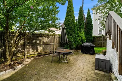 47 Sanford St, Melrose, MA 02176 - Photo 32