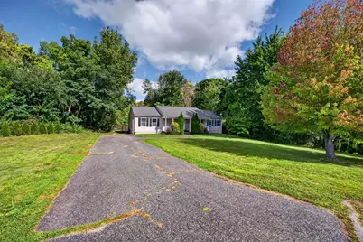 550 South St, Somerset, MA 02726 - Photo 2