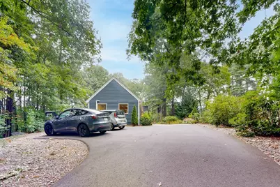 345 Lowell St, Reading, MA 01867 - Photo 20