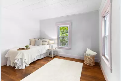 30 Cottage St, Medway, MA 02053 - Photo 10
