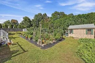68 Alhambra Cir N, Agawam, MA 01001 - Photo 34