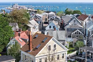 127 Bradford St, Provincetown, MA 02657 - Photo 8