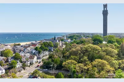 127 Bradford Street #4, Provincetown, MA 02657 - Photo 22
