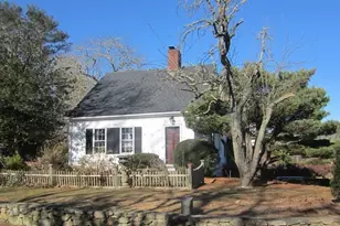 23 Russell Mills Rd, Plymouth, MA 02360 - Photo 2