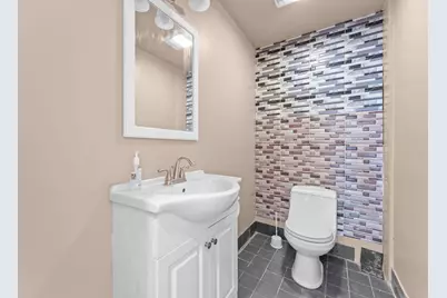 3 Huntington Pl, Brockton, MA 02301 - Photo 18