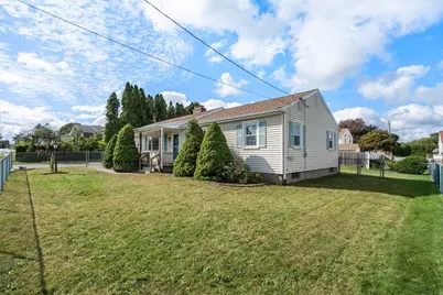 935 Allen St, Dartmouth, MA 02747 - Photo 4