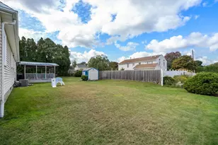 935 Allen St, Dartmouth, MA 02747 - Photo 34