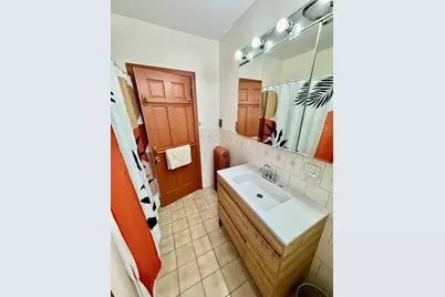 11 Austin St, Milton, MA 02186 - Photo 4
