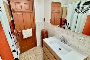 11 Austin St, Milton, MA 02186 - Photo 4