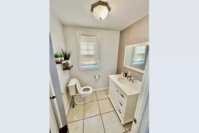 11 Austin St, Milton, MA 02186 - Photo 16