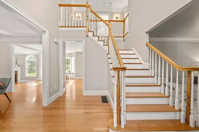 11 Tappan Wy, Lynnfield, MA 01940 - Photo 18