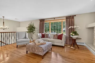 41 Fox Run, Tewksbury, MA 01876 - Photo 4