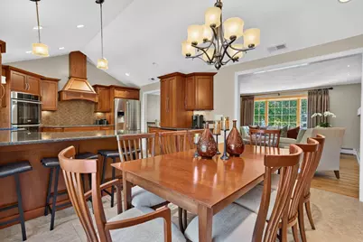 41 Fox Run, Tewksbury, MA 01876 - Photo 8