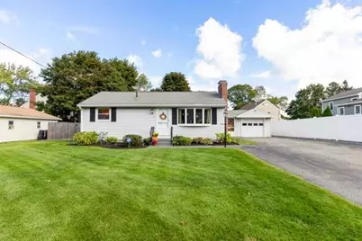 15 Marlboro Rd, Woburn, MA 01801 - Photo 2