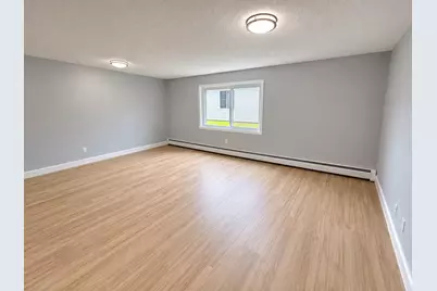 14 Border St #A2, Lynn, MA 01905 - Photo 4