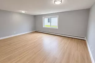 14 Border St, Lynn, MA 01905 - Photo 4