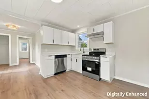 13 Elm St, Leominster, MA 01453 - Photo 4