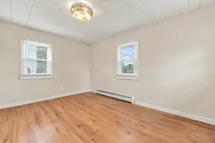 13 Elm St, Leominster, MA 01453 - Photo 18