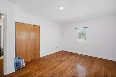 150 Lawndale St, Chicopee, MA 01013 - Photo 18