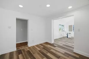 150 Lawndale St, Chicopee, MA 01013 - Photo 12