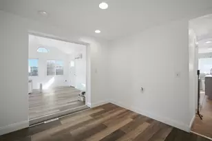 150 Lawndale St, Chicopee, MA 01013 - Photo 10
