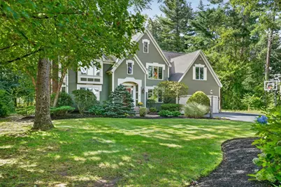 4 Chippy Ln, Andover, MA 01810 - Photo 2