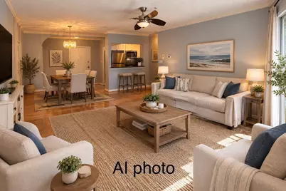34 South Street #302, Quincy, MA 02169 - Photo 2