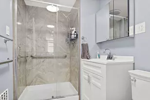 24 Englewood Ave, Everett, MA 02149 - Photo 12