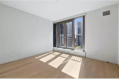 133 Seaport Blvd #1107, Boston, MA 02210 - Photo 10