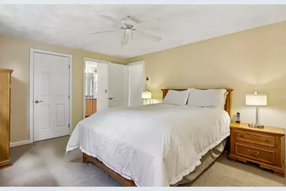 28 Hampden Ave, Burlington, MA 01803 - Photo 20