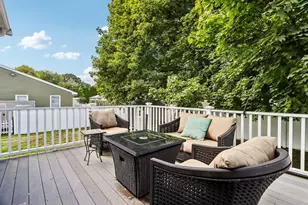28 Hampden Ave, Burlington, MA 01803 - Photo 34