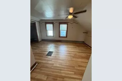 148 Hamlet St, Fall River, MA 02724 - Photo 12
