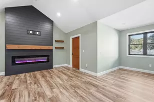 681 Center St, Ludlow, MA 01056 - Photo 12