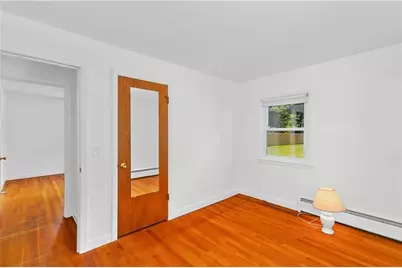 19 Beaumont Street, East Providence, RI 02916 - Photo 20