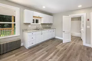 373 Highland St, Northbridge, MA 01534 - Photo 12