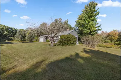 39 E Charlton Rd, Spencer, MA 01562 - Photo 4
