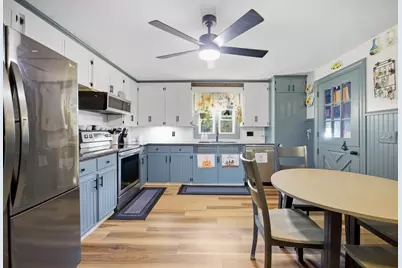 107 Fullerton Ave, Whitman, MA 02382 - Photo 6