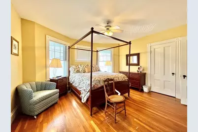 37 Gleason St, Medford, MA 02155 - Photo 22