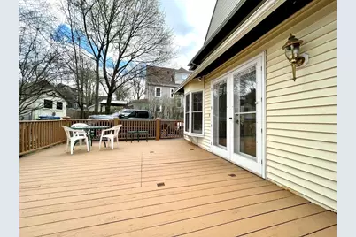 37 Gleason St, Medford, MA 02155 - Photo 12