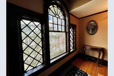 37 Gleason St, Medford, MA 02155 - Photo 4
