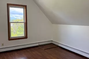 207 Middle St, Fall River, MA 02724 - Photo 8